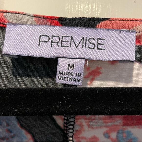 Premise Long Sleeve Tunic Blouse Black/Pink Floral Roomy Fit Size Medium (LG) - Picture 4 of 6